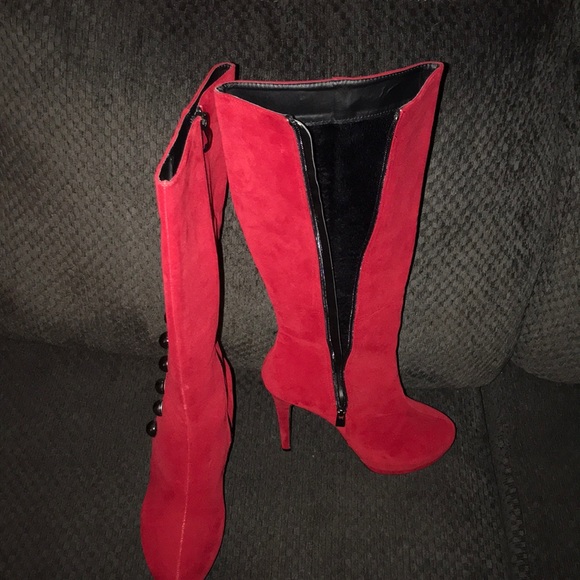 Crape Myrtle Suede Knee High-Heel Boots - Picture 5 of 6